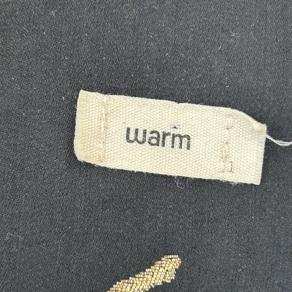 Warm NY Ladyland Maxi Dress
Black Metallic Gold
Long Sleeve
Size 1 Small
$575 - Picture 6 of 13